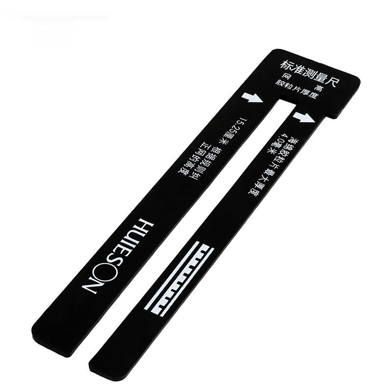 Règle standard pour mesurer la hauteur et les dimensions du filet de tennis de table