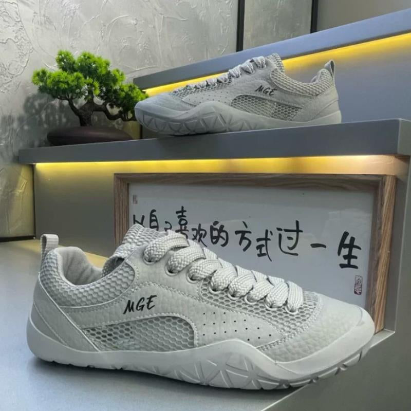 Designer Style Summer & Autumn Big Eye Mesh Vêtements de travail Outdoor Breathable Cortez Chaussures