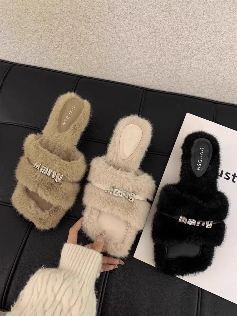 Fuzzy Diapositive Sandales Femmes Automne Extérieur Porter Français Style Strass Fuzzy Chaussures Bloc Il