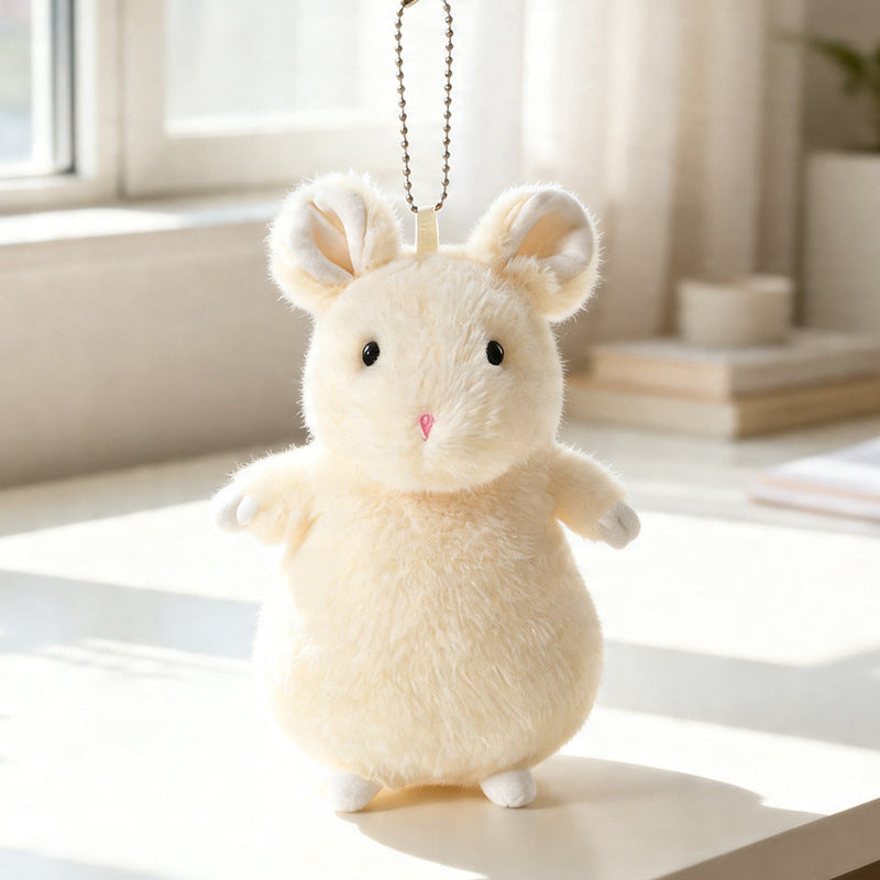 Cadeau mignon et chaleureux petit pendentif poupée