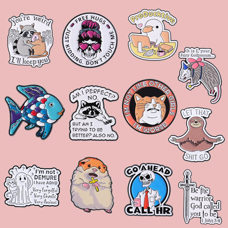 Brooches métalliques mignonnes et quirky avec une souris cartoon créative et d'autres animaux ludiques
