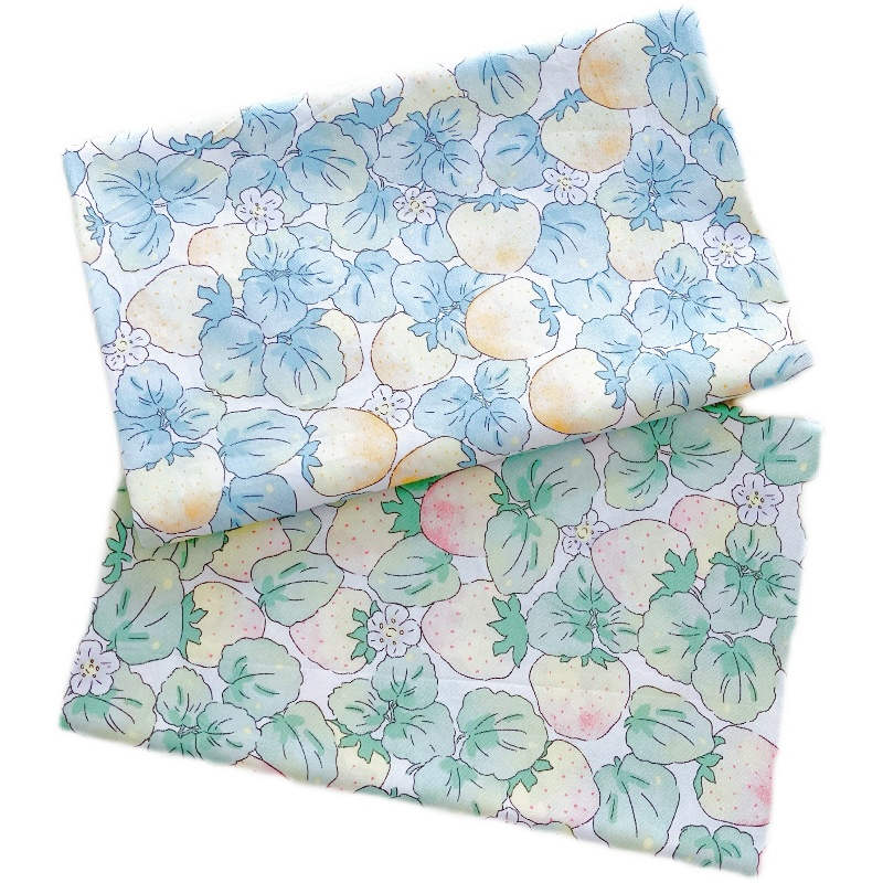 Tissu d'impression en coton de fraise