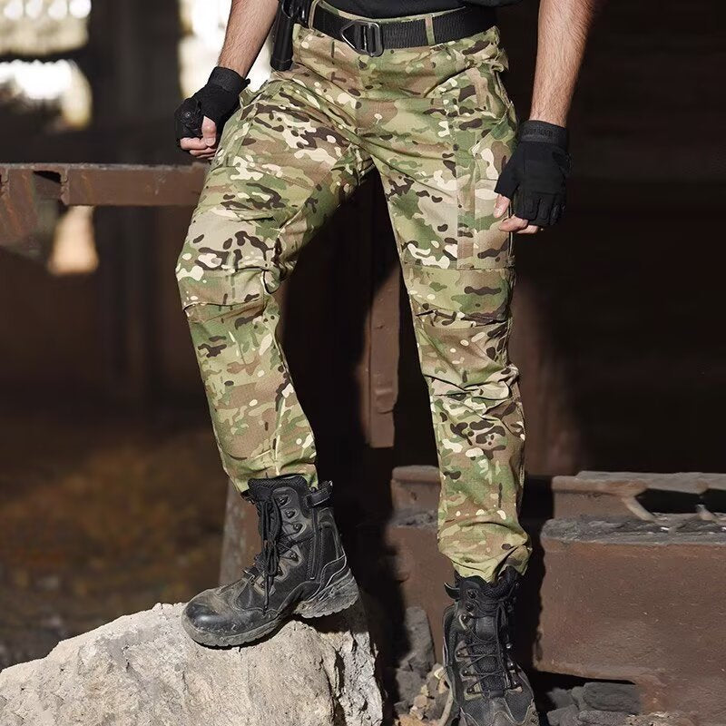 Hommes Outdoor Retro Camouflage Vêtements de travail Pantalons occasionnels