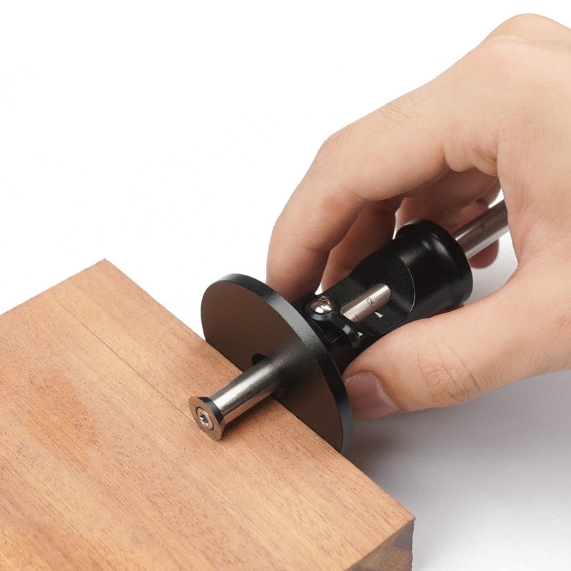 Scriber de travail du bois avec lame de carbure