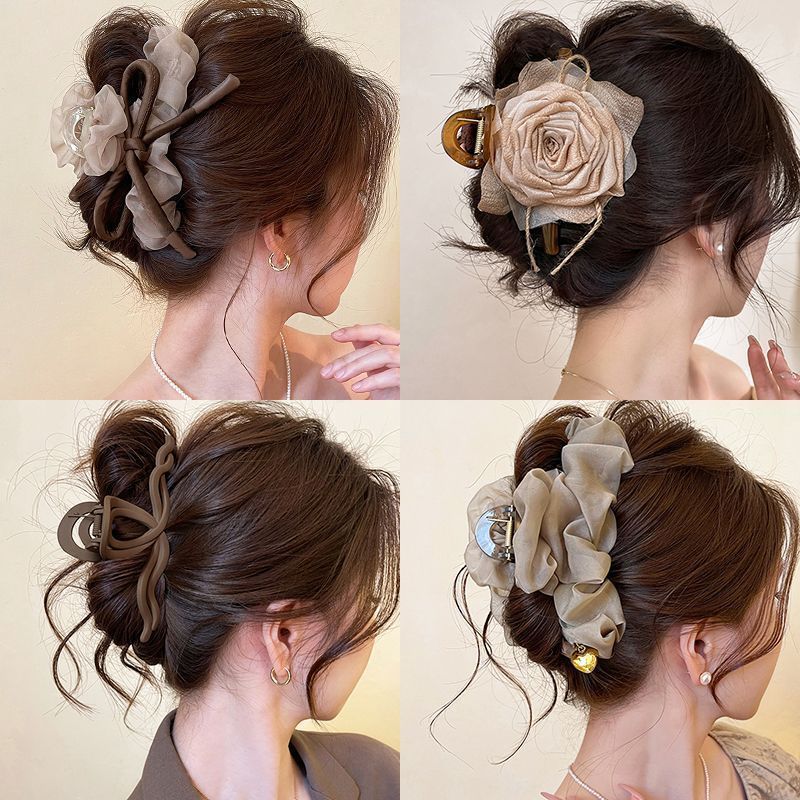 Clip de cheveux de fleur de rose séchée pour les femmes
