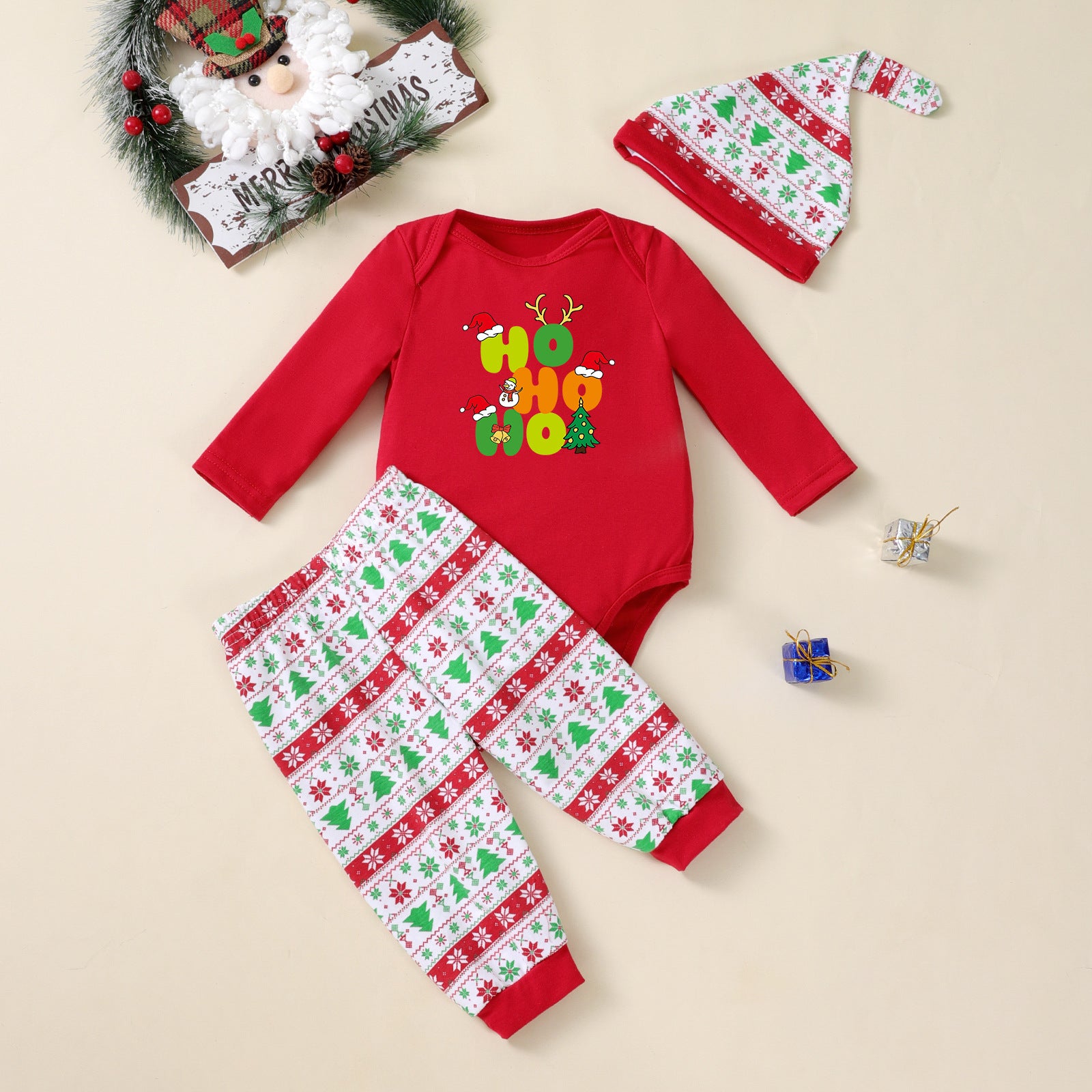 Chapeau de pantalons à manches longues imprimé arbre de Noël