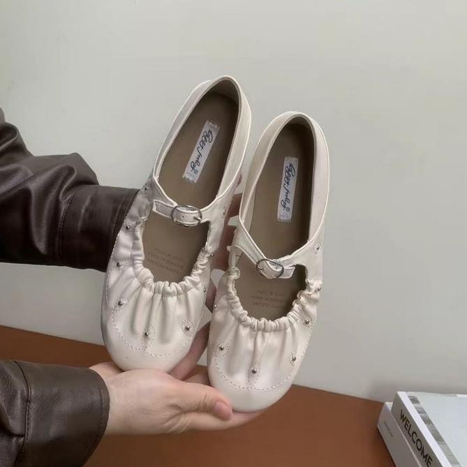 Chaussures de grand-mère en cuir souple à plat retro orteil souple printemps polyvalent et non lassant