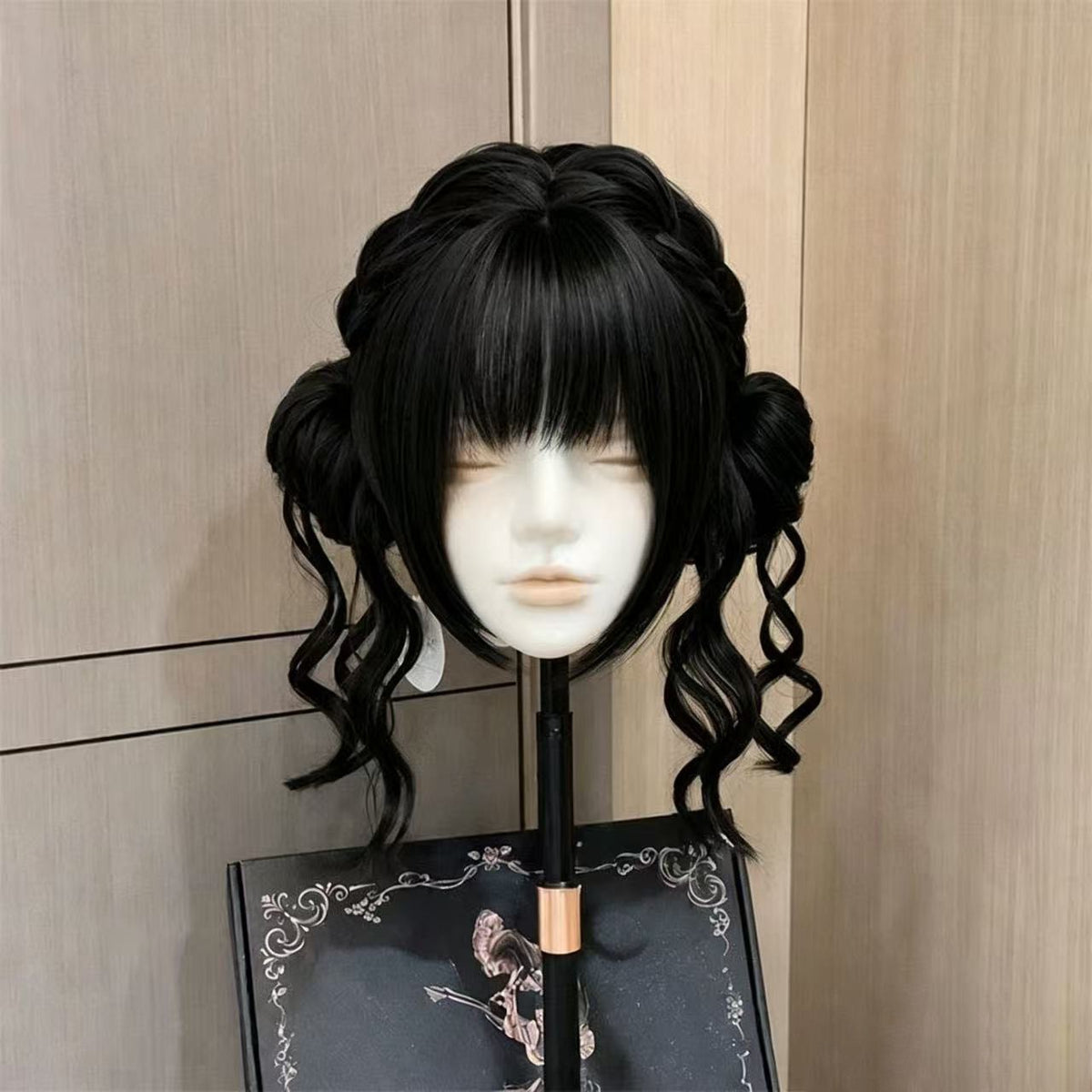 Long Wavy cheveux mignons de style Bun pour les femmes