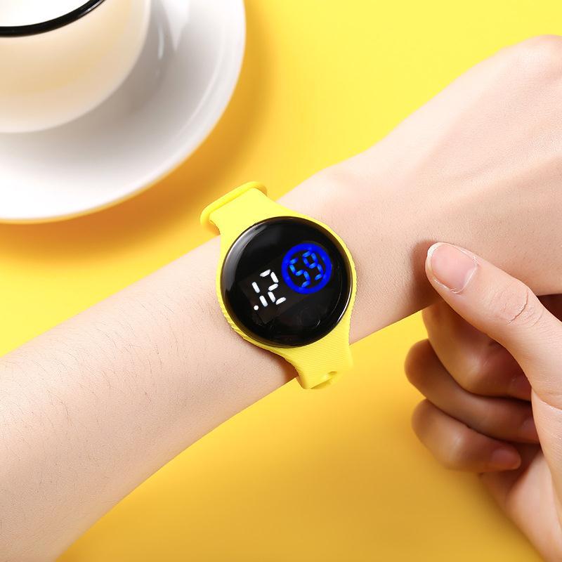Fashion pour enfants Simple Round Touch Watch