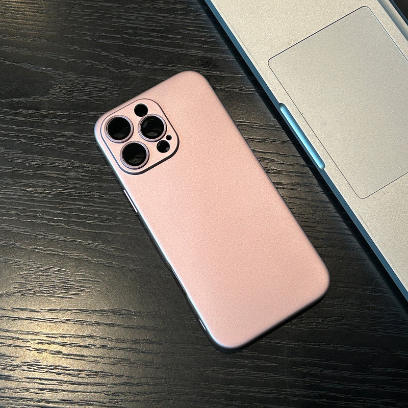 Boîtier magnétique de téléphone mobile abrasif sans glissement en silicone avec objectif