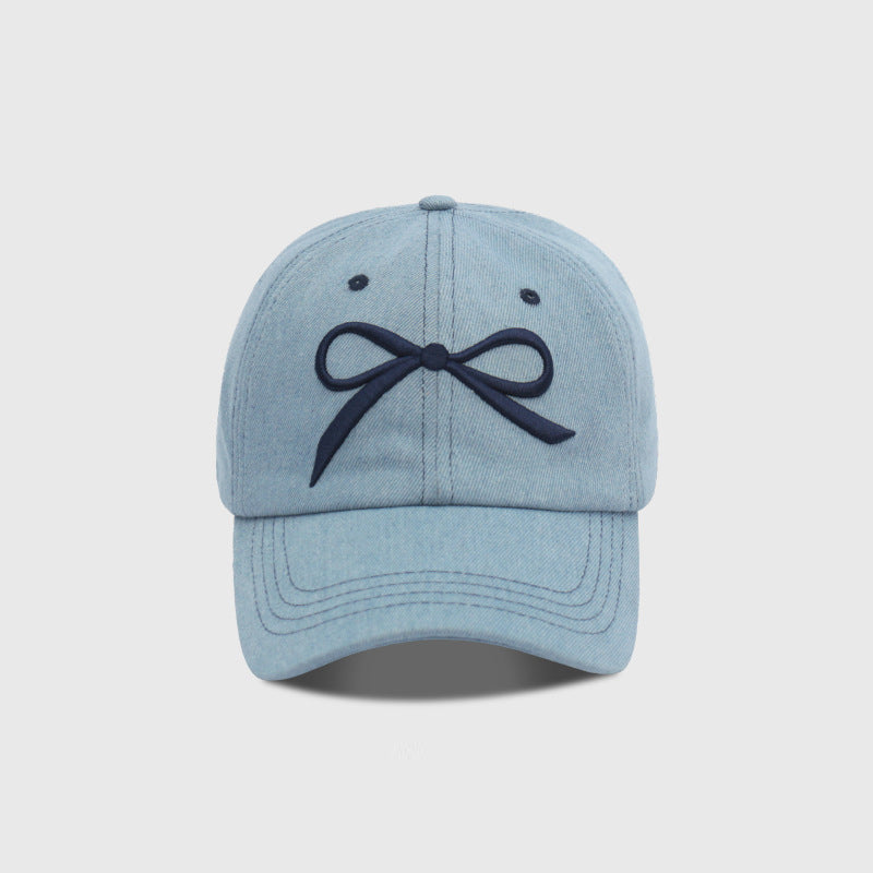 Le cap de baseball souple de la Dame est adapté pour O
