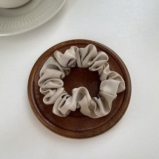 Crème Texture Silky Satin French Black Large Intestine Hair Ring