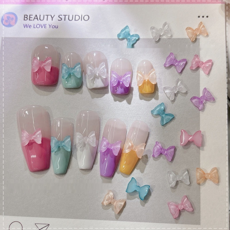 Accessoires d'art à clous en résine à arc transparent de 50 pièces