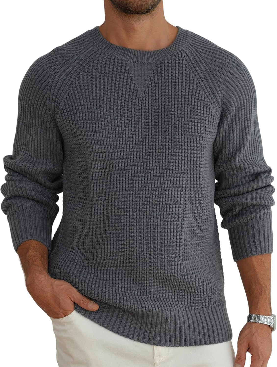 Pull à manches longues polyvalent avec une ligne ronde