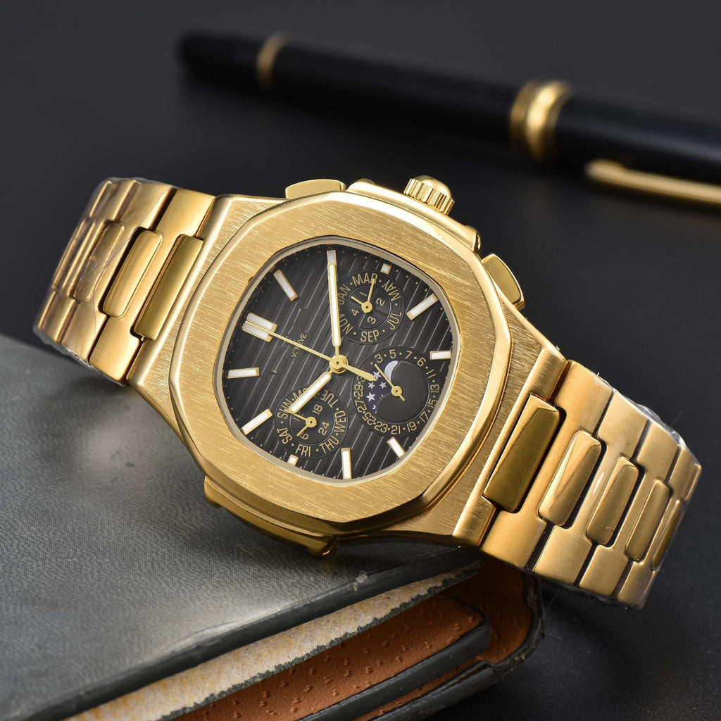 Fashionable Six-Pong Steel-Strap Business-Style Nautilus Mens Watch