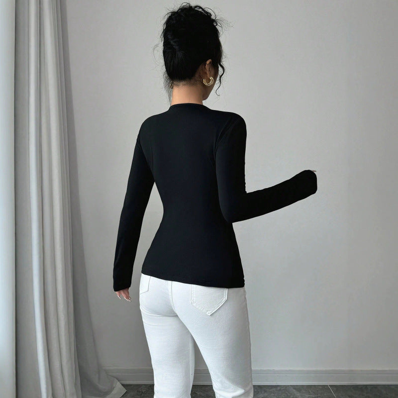 Élégantes femmes haut avec Bow détail et haute fente à la taille