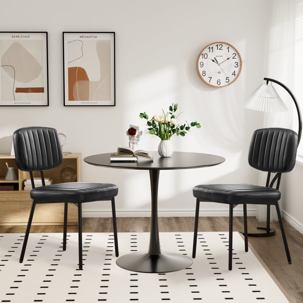 2 Chaises à manger de style mi-siècle avec revêtement en cuir faux