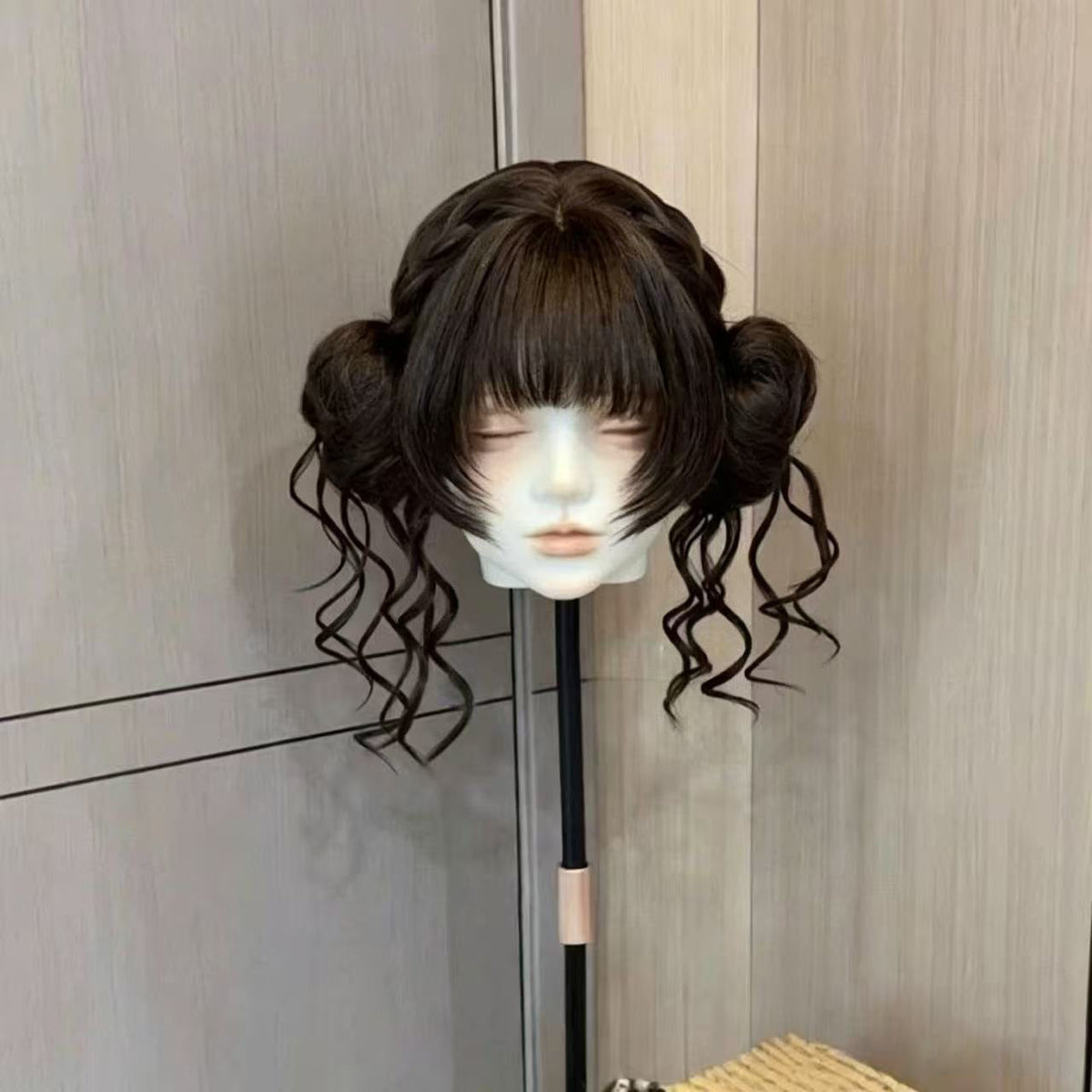 Long Wavy cheveux mignons de style Bun pour les femmes