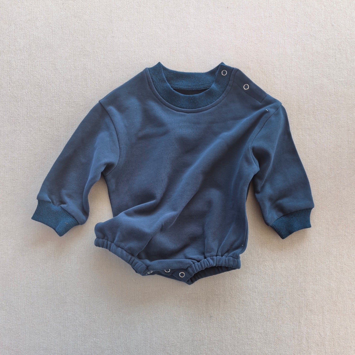 Robe à manches longues en coton massif