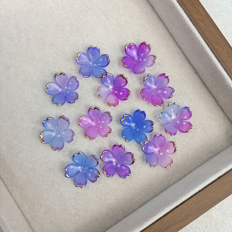Perles de fleur de cerise en acrylique 5-Petal en forme d'or à deux tons