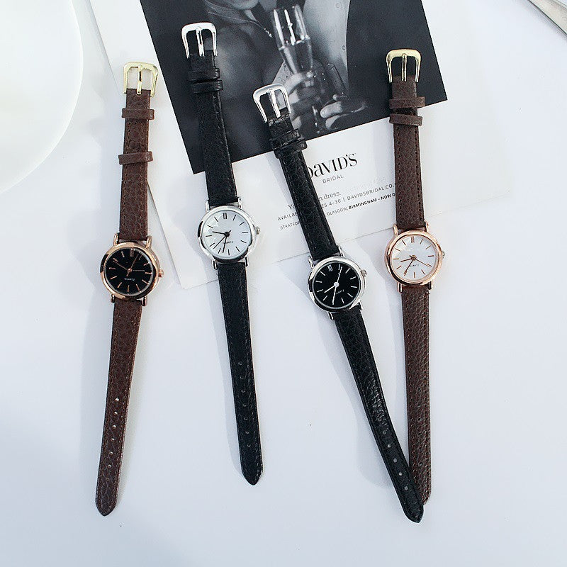 Trendy Simple Personnalité Rétro Harajuku Style Ceinture de Quartz Montre Couple