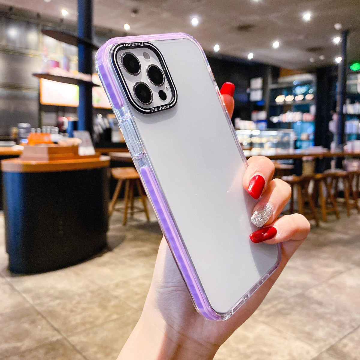Boîtier de téléphone transparent avec cadre de couleur solide antidérapant