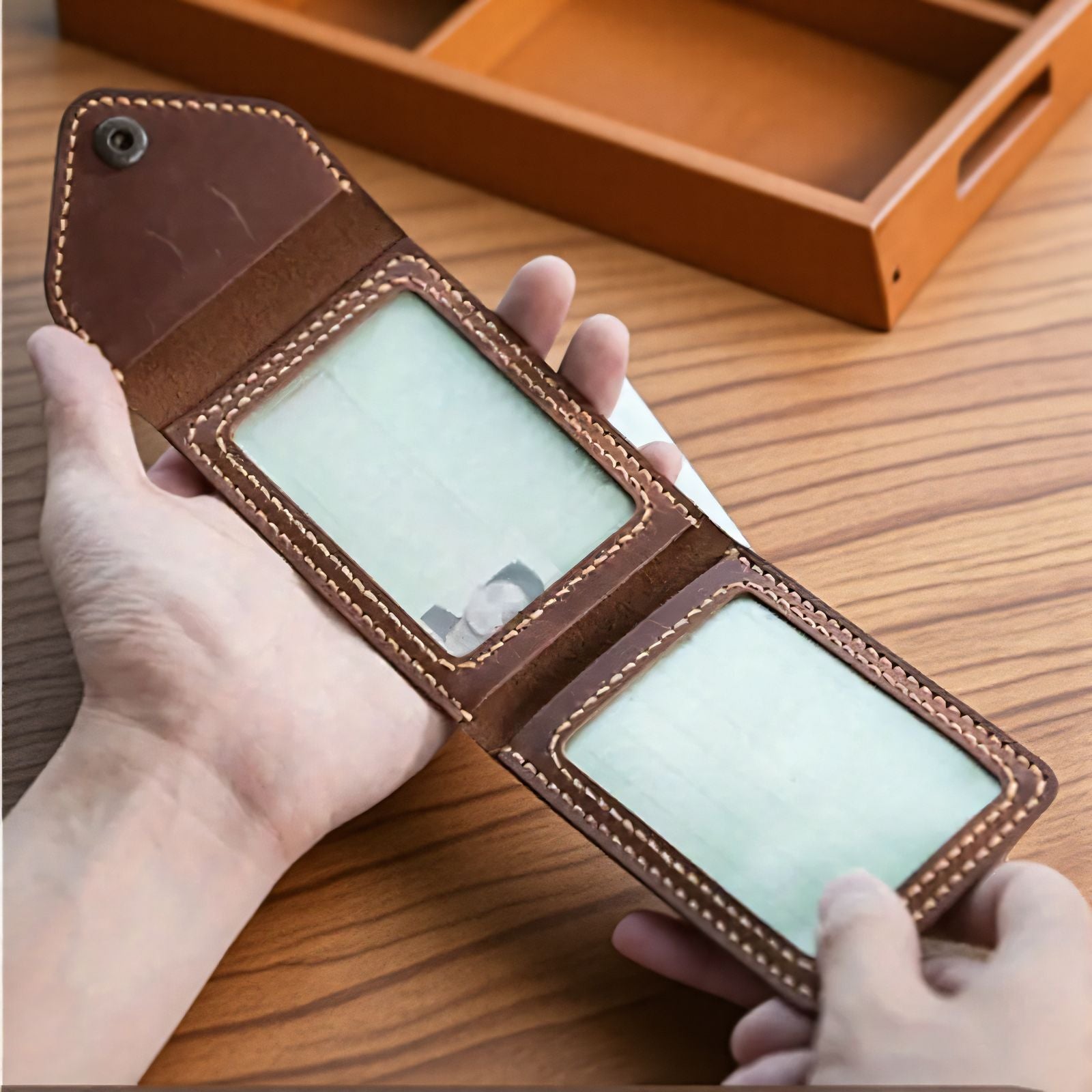 Porte-cartes d'identité Boîte de rangement Portable 2-en-1 et housse de protection
