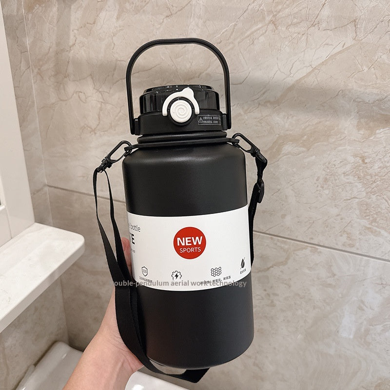 Large capacity thermal water bottle