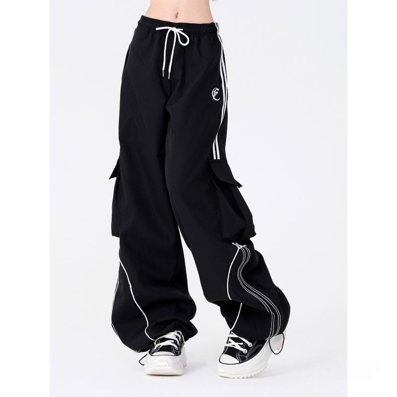 Drawstring Large-leg Relaxed-fit Cargo Joggers