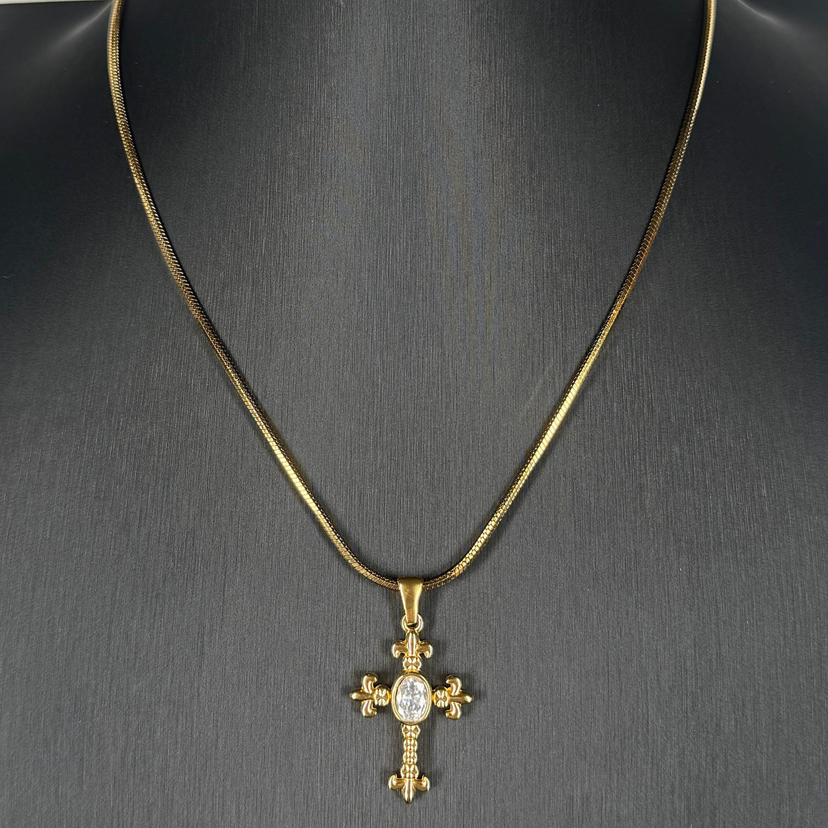 Chaîne Vintage Cross Snake style américain