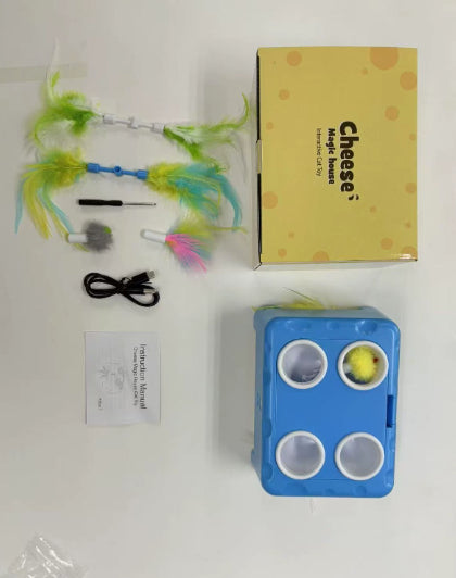 3-en-1 Cheese House Smart Cat Toy