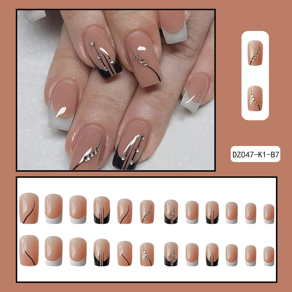 Améliorez votre style 24 pièces long carré pièces de ongles artificiels avec des bandes françaises élégantes