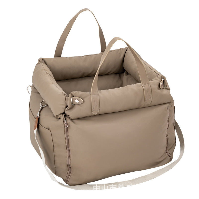 Car seat for dogs, comfortable basket for the car