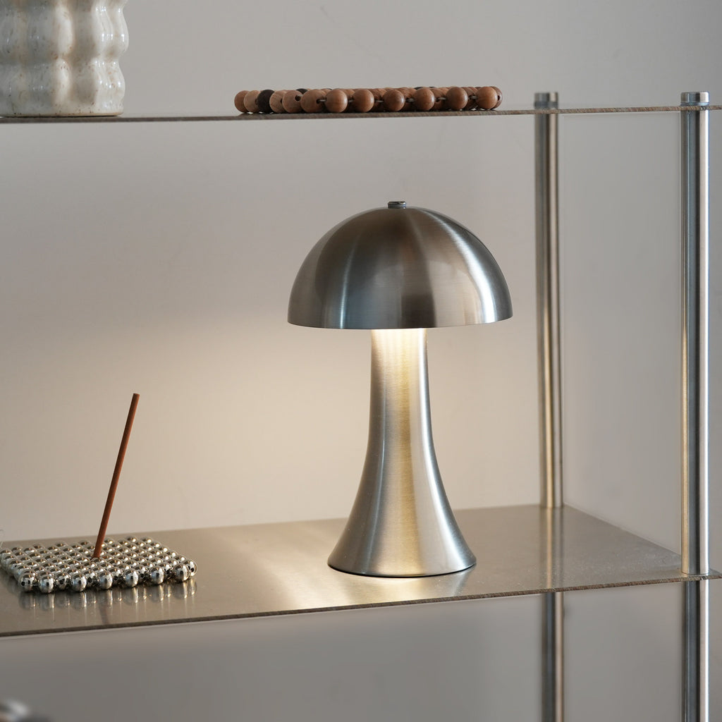 Lumière de nuit décorative en forme de champignons en acier inoxydable