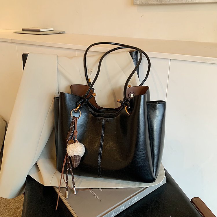 Sac à épaule polyvalent pour femmes de grande capacité