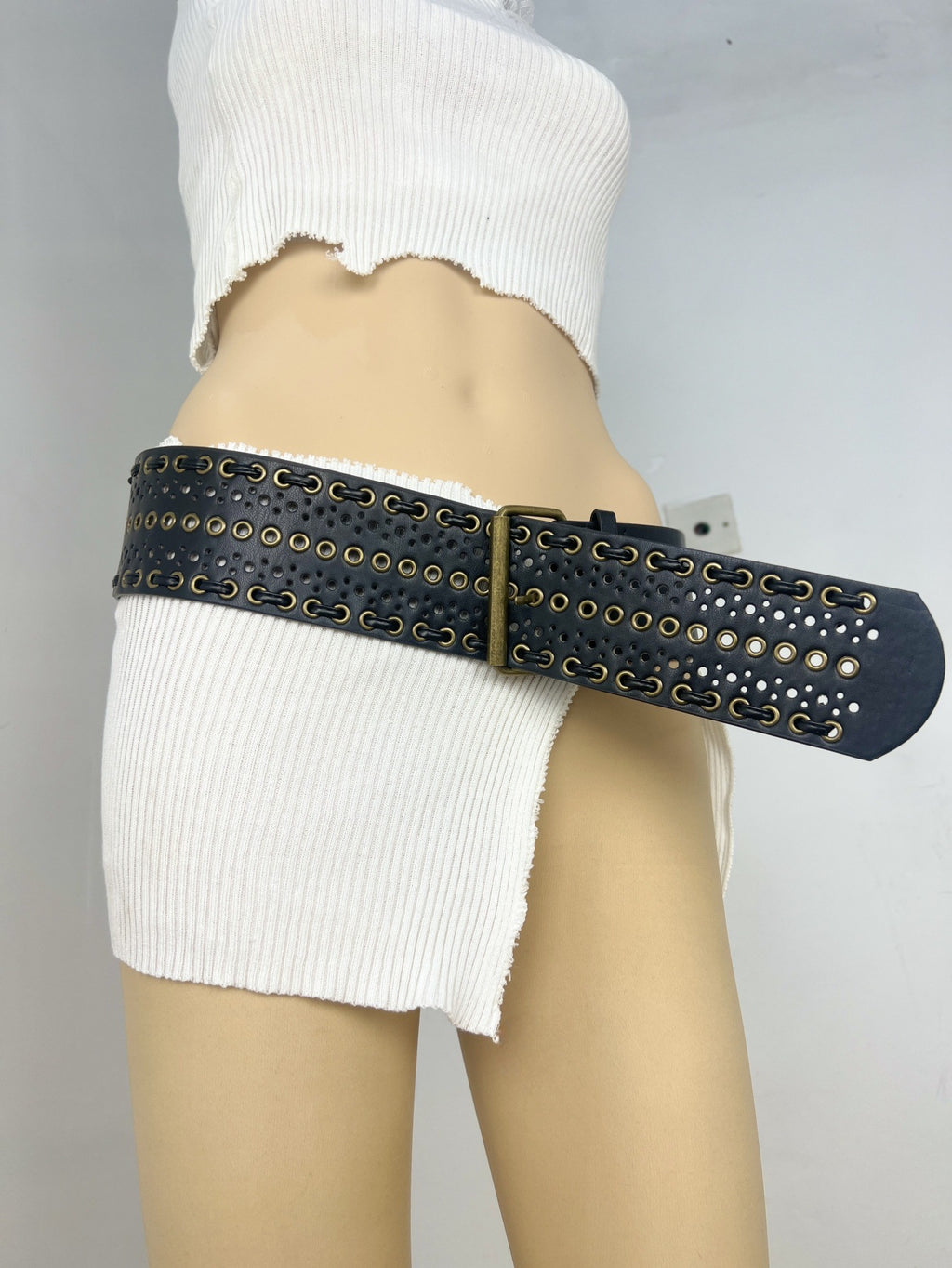 Rivet Punk large ceinture mode et polyvalent style vintage