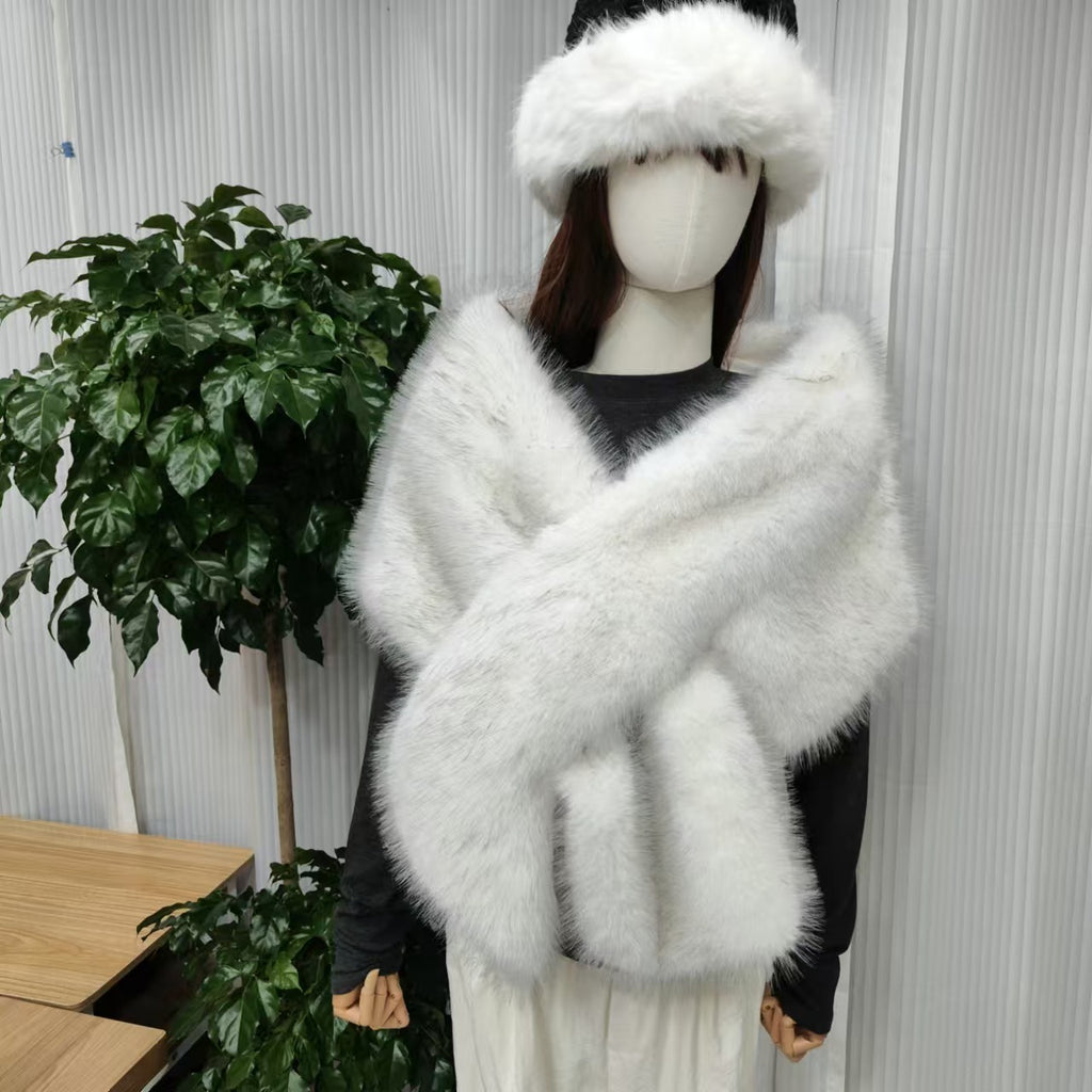 Clou de luxe léger en peluche polyvalente pour femmes