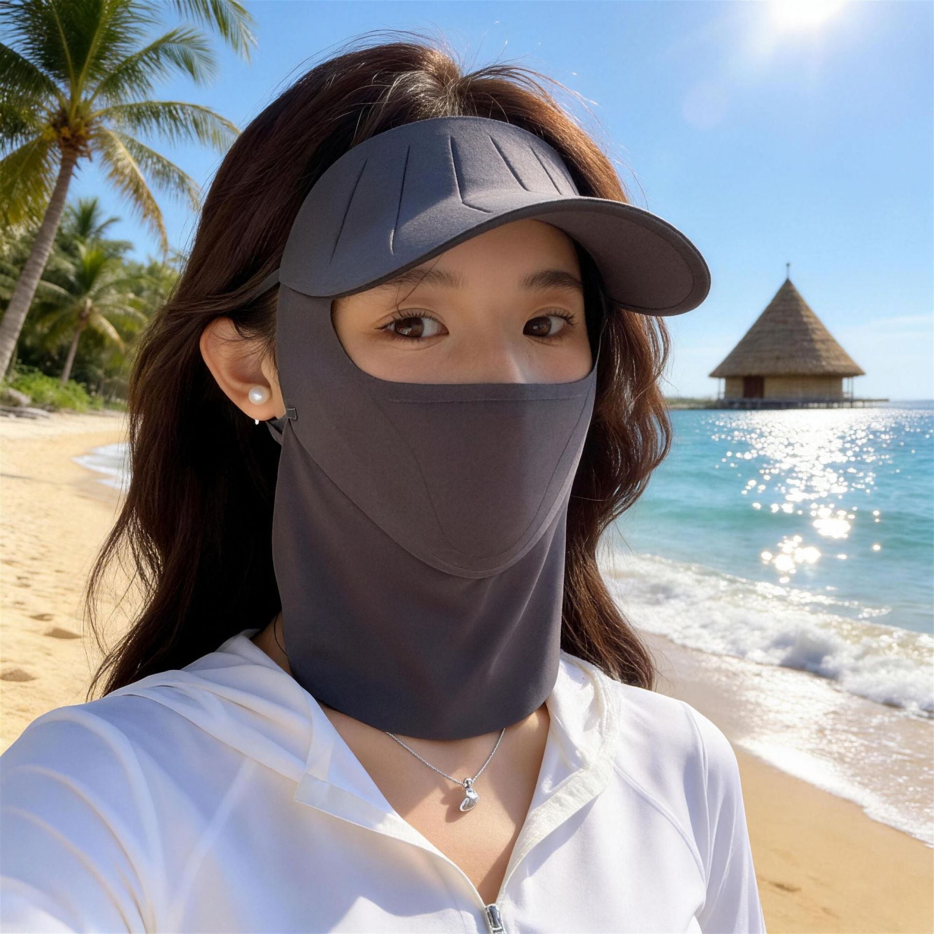 Masque visage protecteur du soleil pour femmes avec une casquette brumeuse
