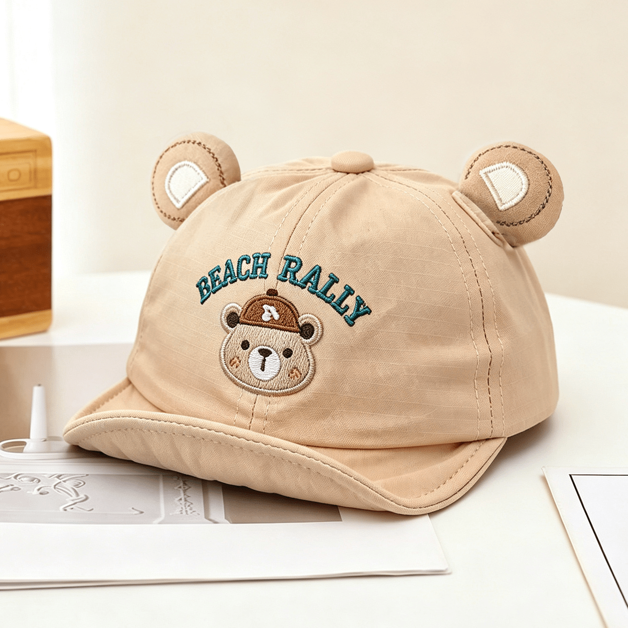Summer Boys' Et Girls' Soft Brimmed Lettre Brodée Casquette de baseball avec mignon et ludique