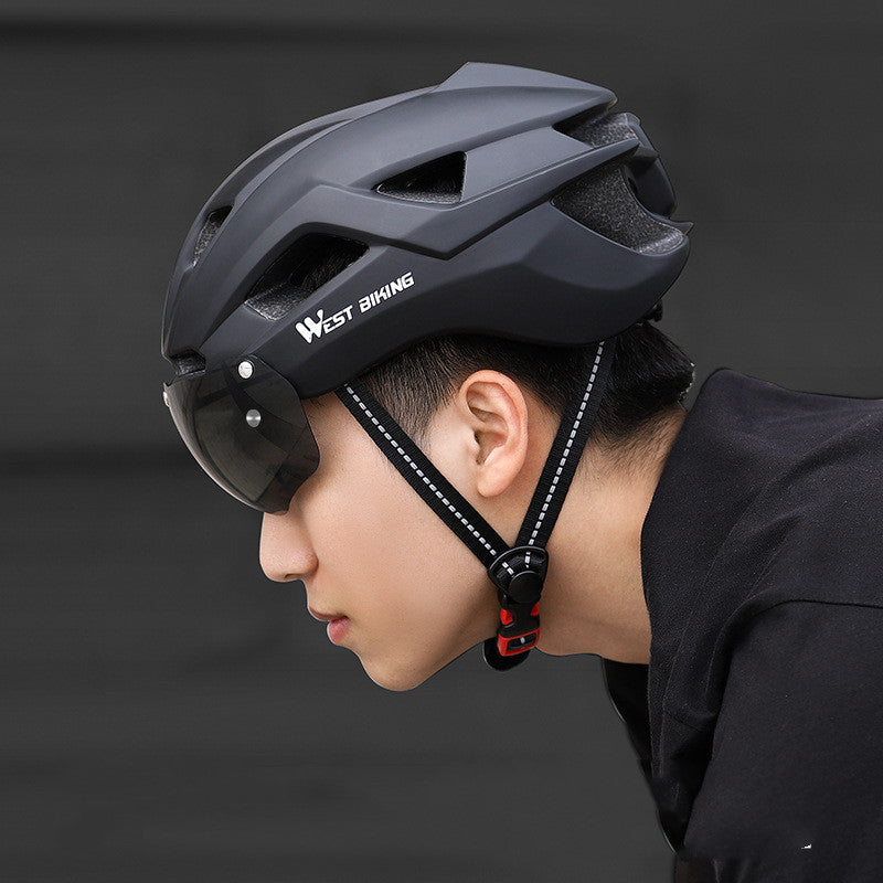 Casque de vélo intégré avec Goggles Casque Mountain Road Bike Équipement de casque