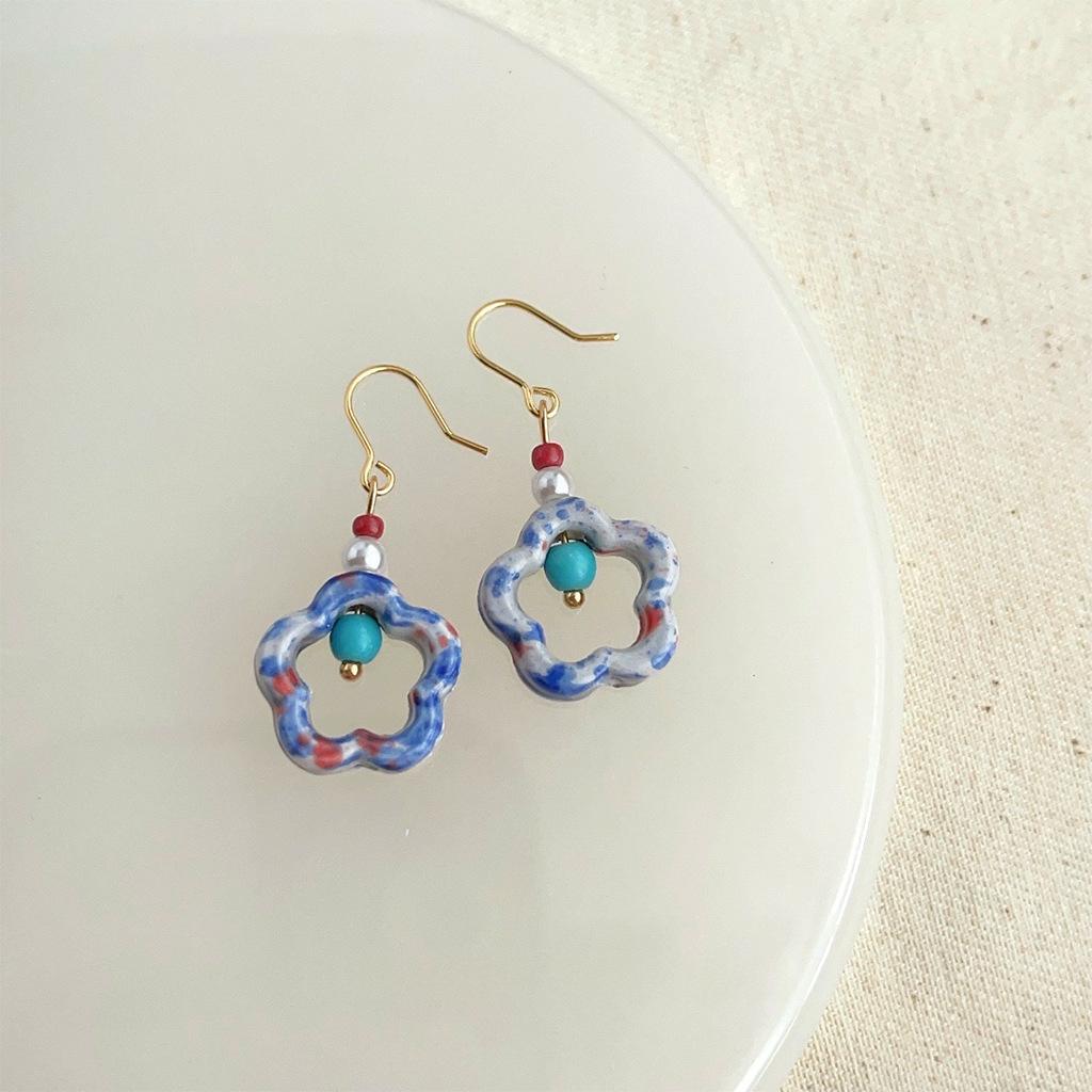 Boucles d'oreilles texturées faites à la main