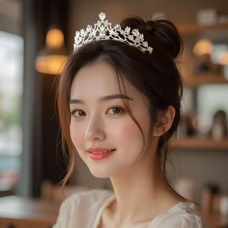 Tête d'affiche de la couronne de la mariée de Strass Flower Diamond