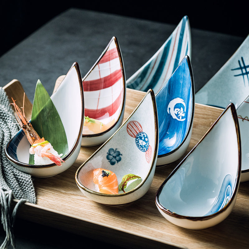 Assortiment de vaisselle en céramique japonaise