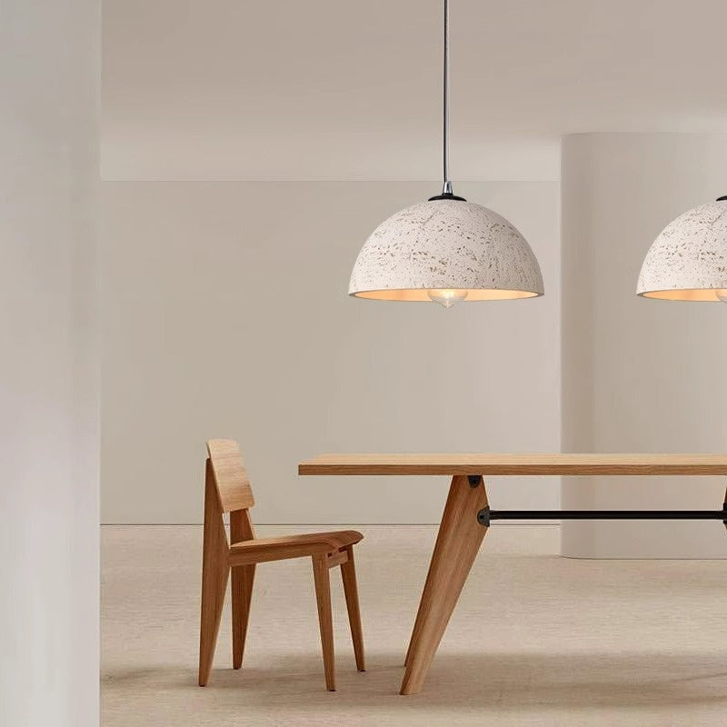 Table à manger rétro et chambre minimaliste Chandelier