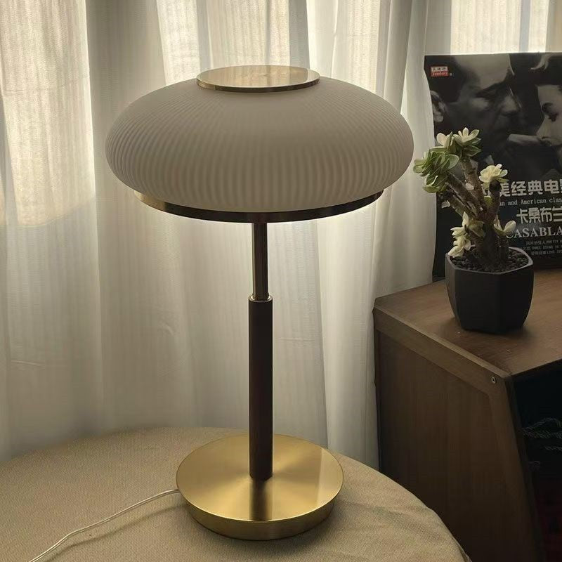 Lampe de table moderne de luxe légère design minimaliste nordique pour la chambre