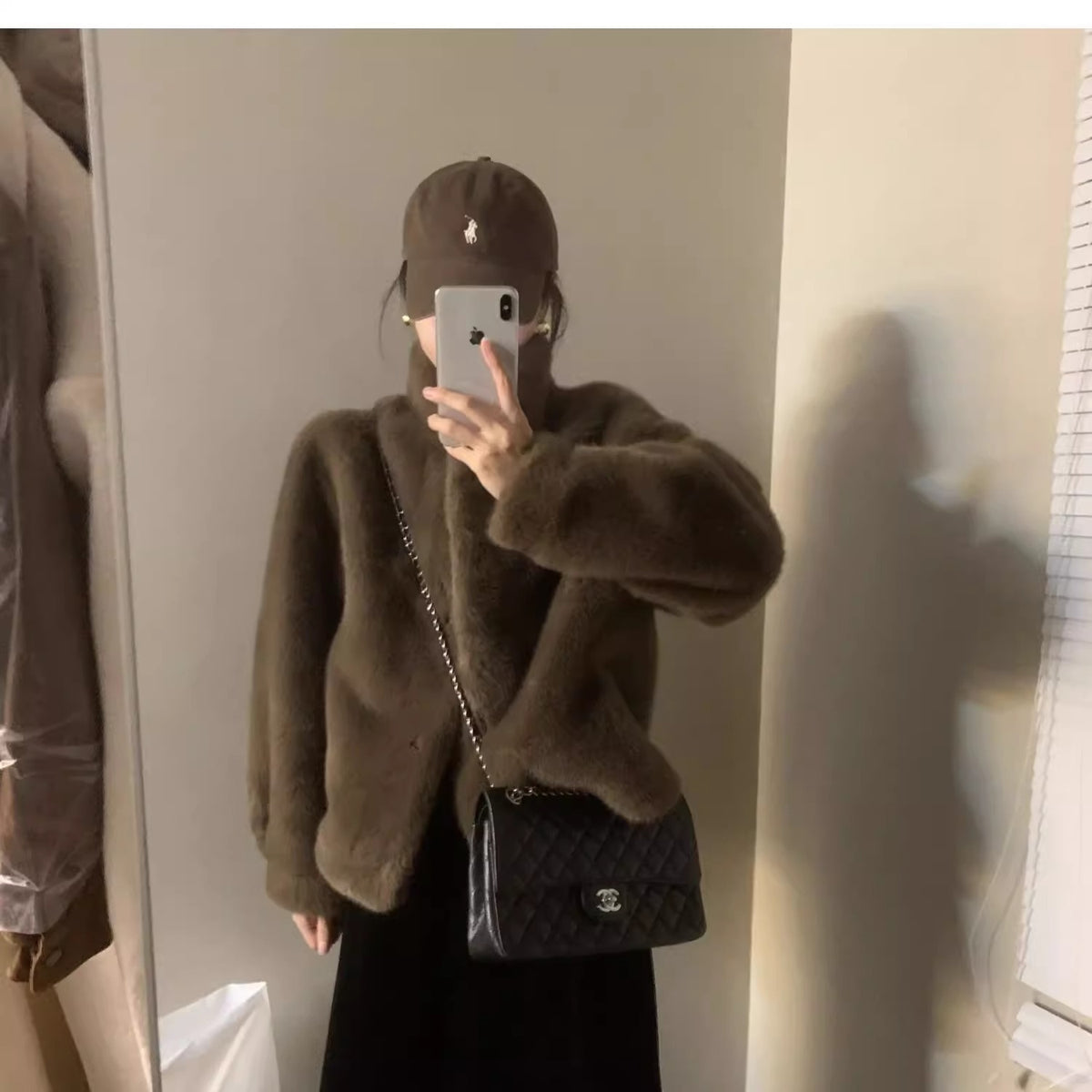 Manteau de collier coupé pour femmes