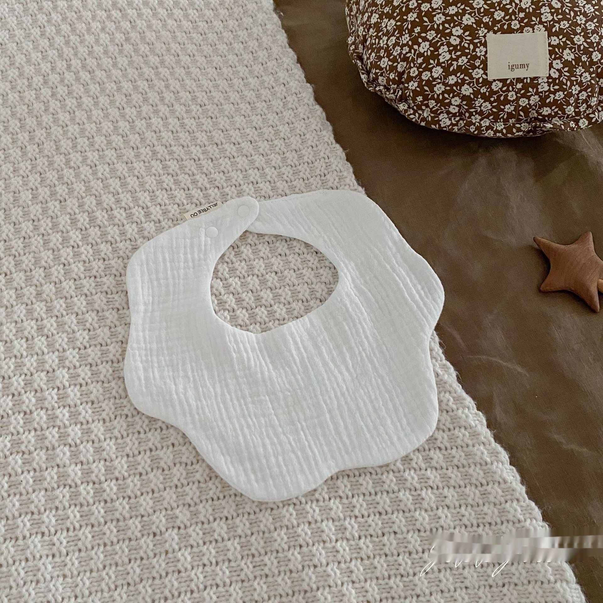 Fil de coton pur nouveau-né anti craquage bavoir