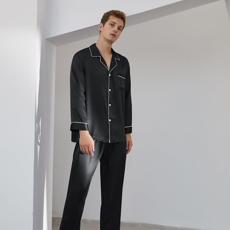 Pyjama en soie de luxe pour le top à manches longues et pantalons longs