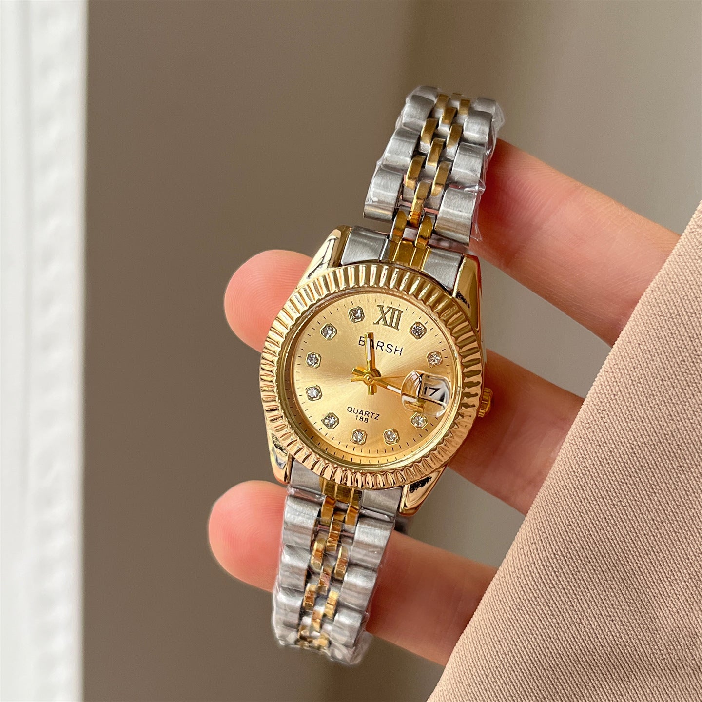 Casual Et pourtant sophistiqué Rond Diamant-face montre