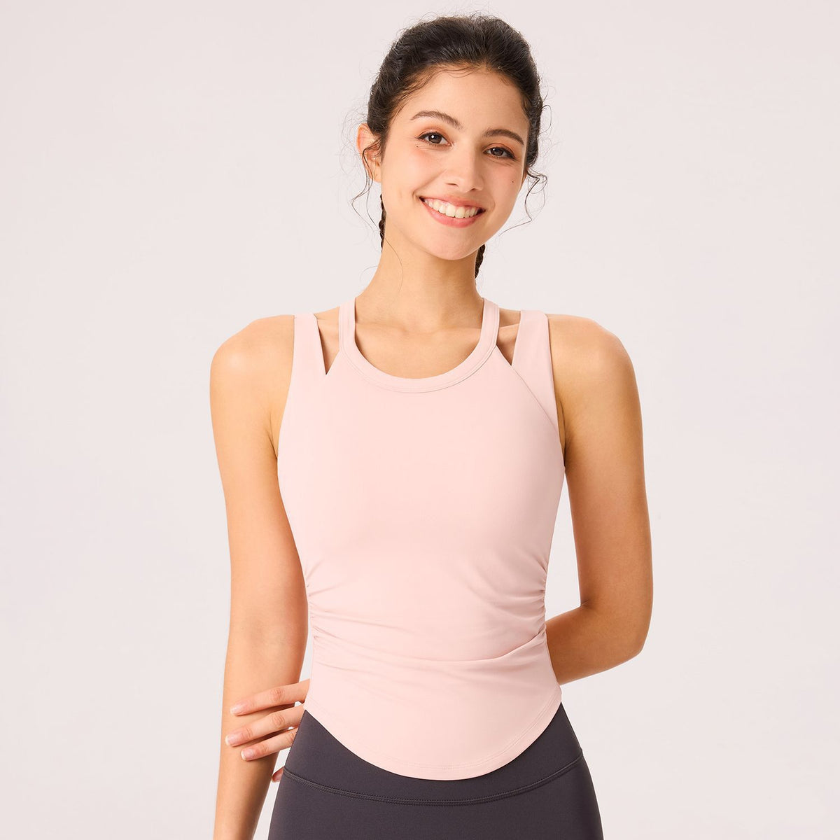 Faux vestige de yoga à deux pièces pour les femmes avec des coupes fixes